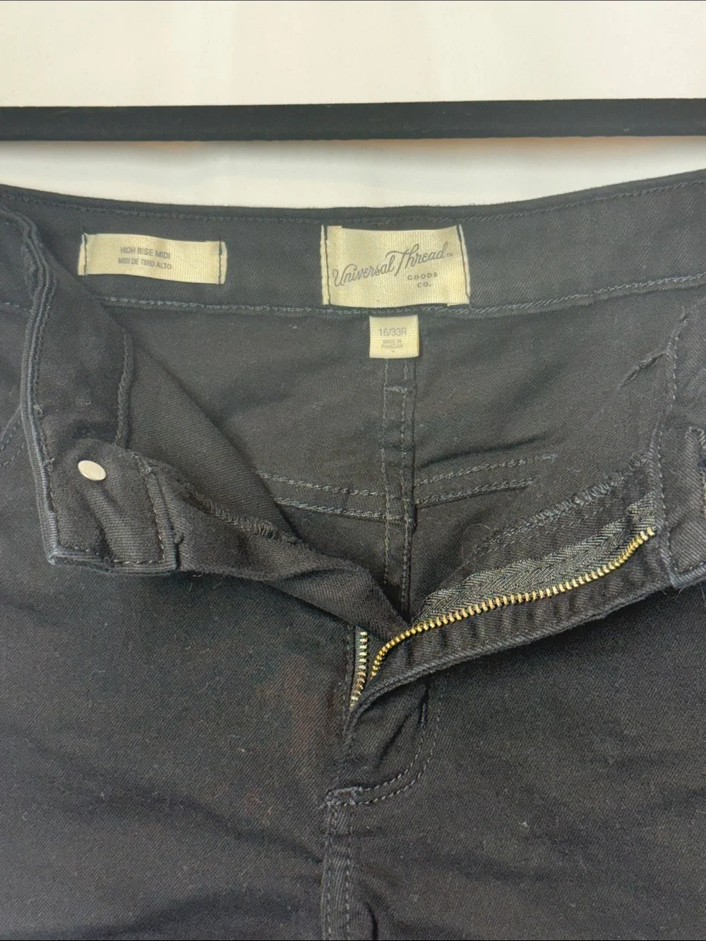 Universal Thread Black Denim Cuffed Jean Shorts - Picture 2 of 3